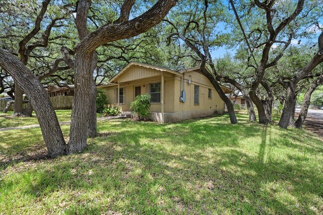 Foto del edificio - 11408 Tedford St