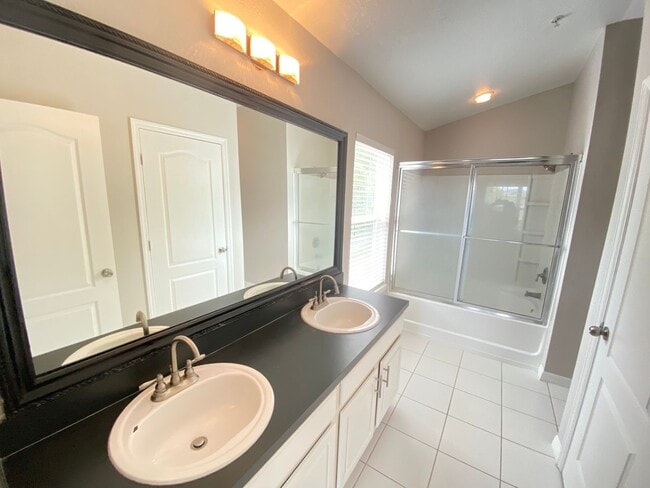 Photo - Newly Listed 2/2 in a Beautiful Community! Townhome