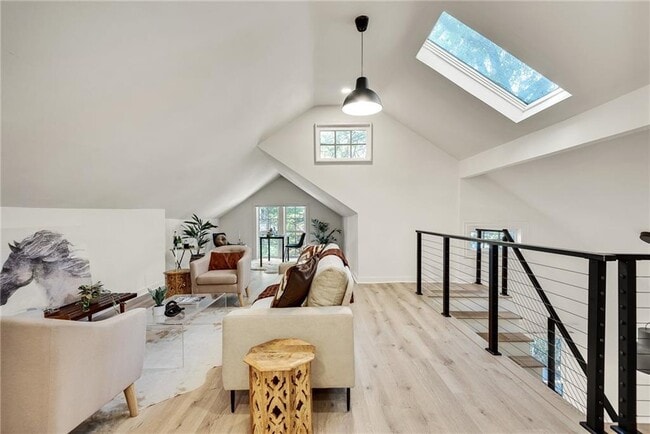 Building Photo - 901 Argonne Ave NE