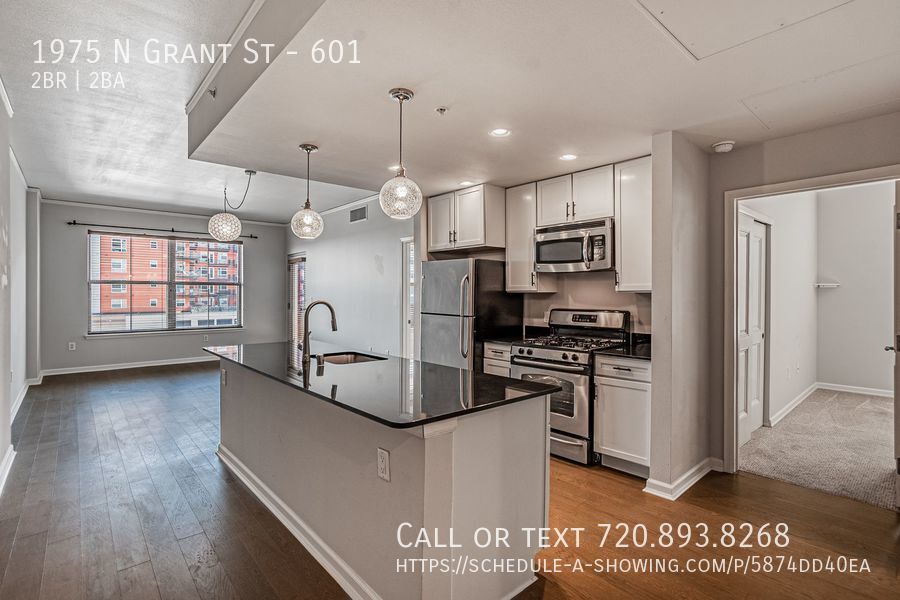 Primary Photo - Beautiful 2Bd2Ba Condo in Stylist Uptown w...