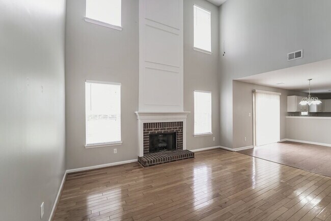 Foto del edificio - 7809 Leisure Ln