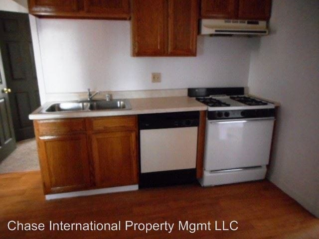 Building Photo - 3 br, 2 bath Apartment - 647 Valley Road