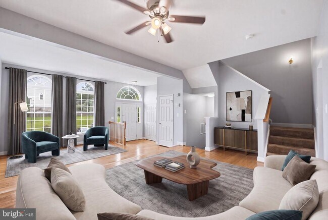 Building Photo - 899 Stonefield Square NE