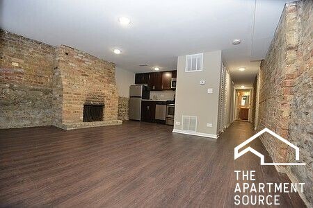 Foto principal - 3435 N Elaine Pl