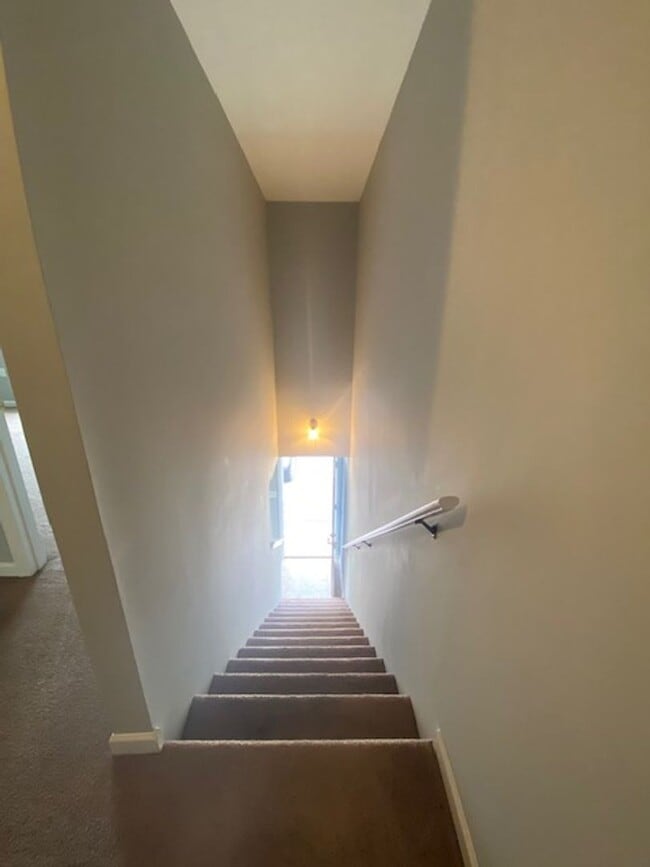 Foto del edificio - 1295 Pond St SE
