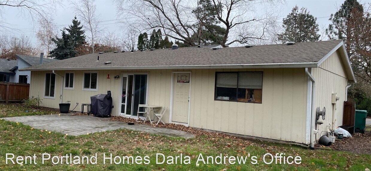 Foto del edificio - 3 br, 2 bath House - 10085 SW 130th Ave