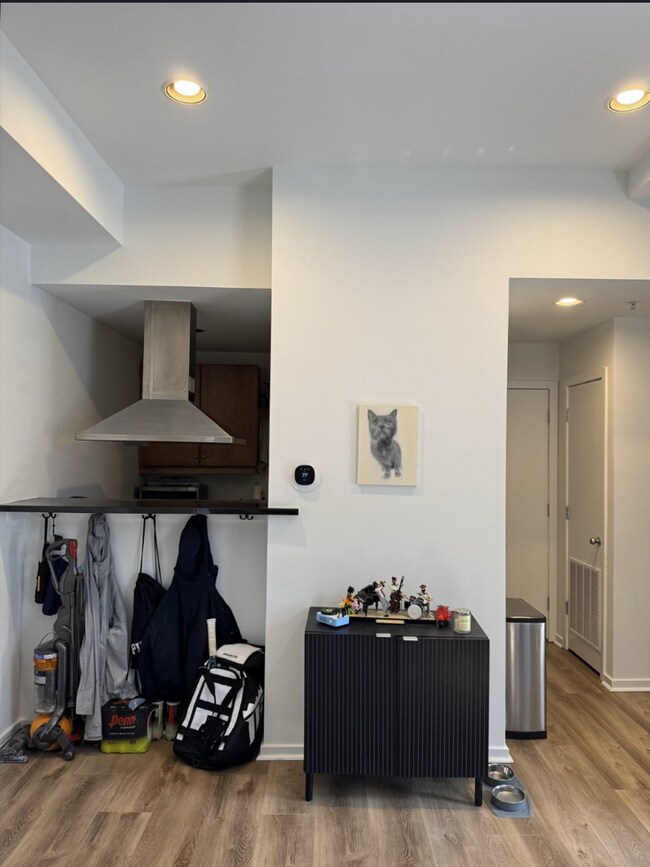 entryway - 1211 Light St