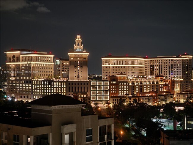 Foto del edificio - 2665 SW 37th Ave