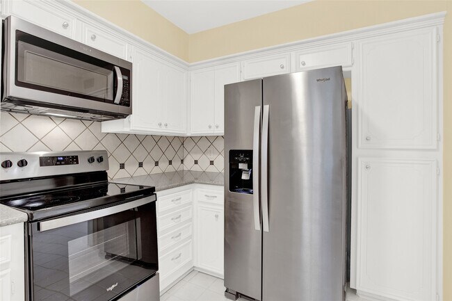 Foto del edificio - 1870 Saxony Ln