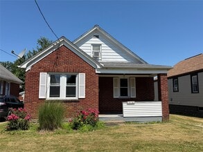 Building Photo - 522 E 33rd St