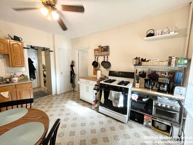 Foto del edificio - 20 Howell St