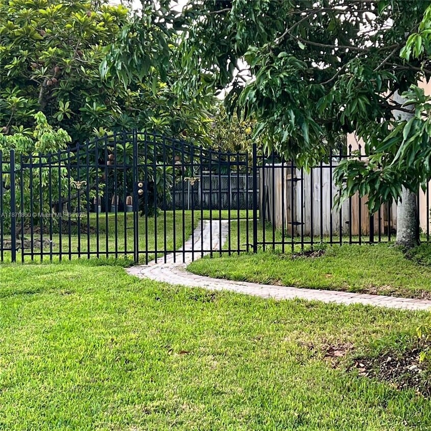 Foto principal - 12770 SW 217th Terrace