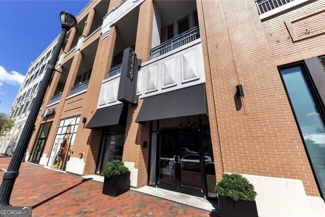 Building Photo - 260 18th St NW