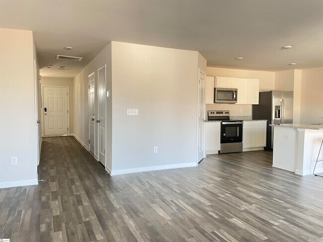 Building Photo - 4060 Garrison Ln