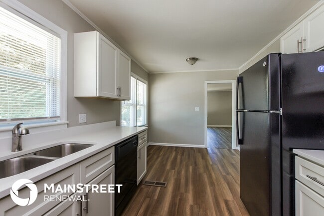 Foto del edificio - 815 Wilbrown Cir