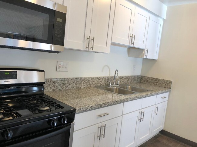 granit in the kitchen - Los Olivos Apartments