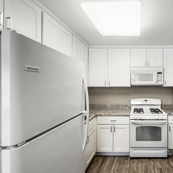 aldea-arroyo-5-1 - Creek Village Apartments