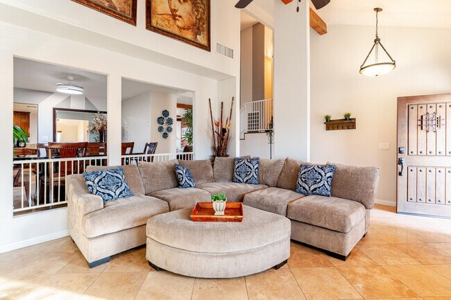 Building Photo - 3869 Spencer St