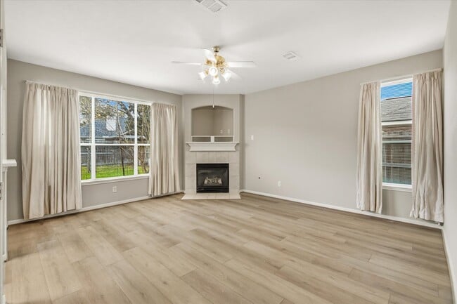 Building Photo - 11511 Mill Bridge Ct