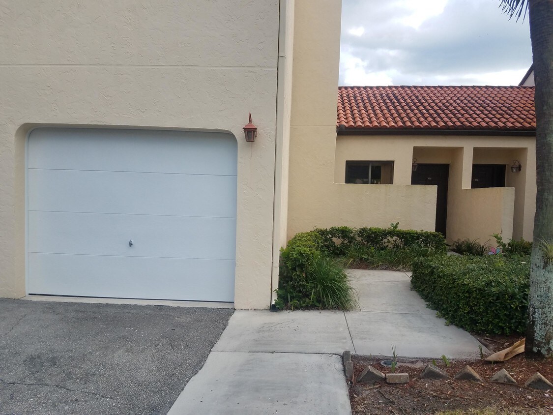 6 Vía De Casas Sur Unit 102, Boynton Beach, FL 33426 Apartment for