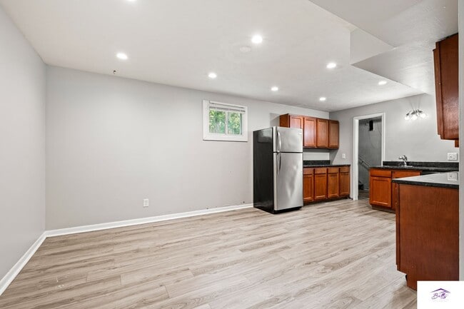 Building Photo - 3012 Menke Cir