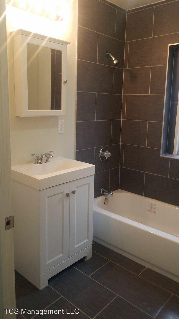 Foto del edificio - 6311 Callowhill St