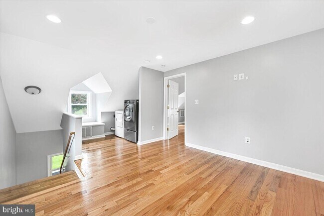 Foto del edificio - 17709 Norwood Rd