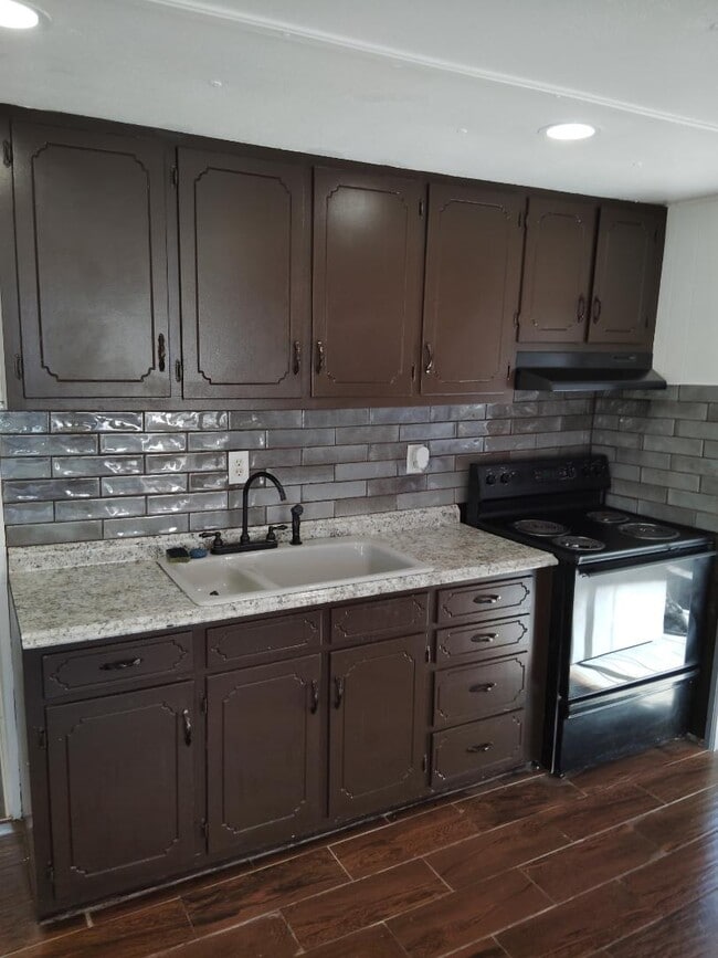 Building Photo - 2692 Deer Run Dr