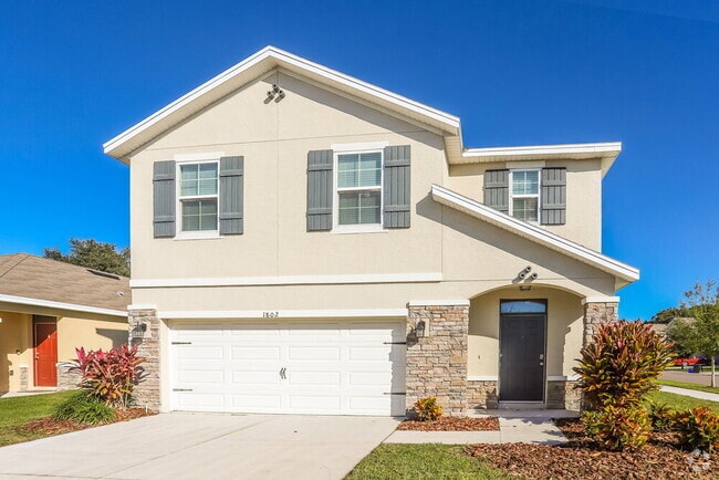 Building Photo - 1802 Greenwood Valley Dr