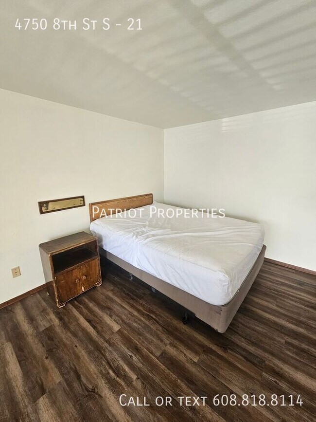 Foto del edificio - 4750 8th St S