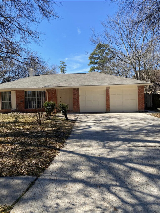Primary Photo - 17323 Camberwell Green Ln