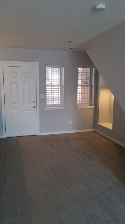 Dining - 825 S Campbell ave