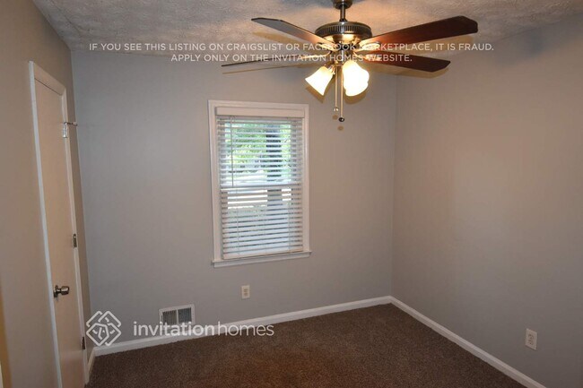 Foto del edificio - 510 Cove Rd