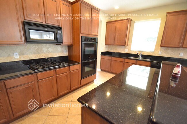 Foto del edificio - 6625 Thornton Palms Dr