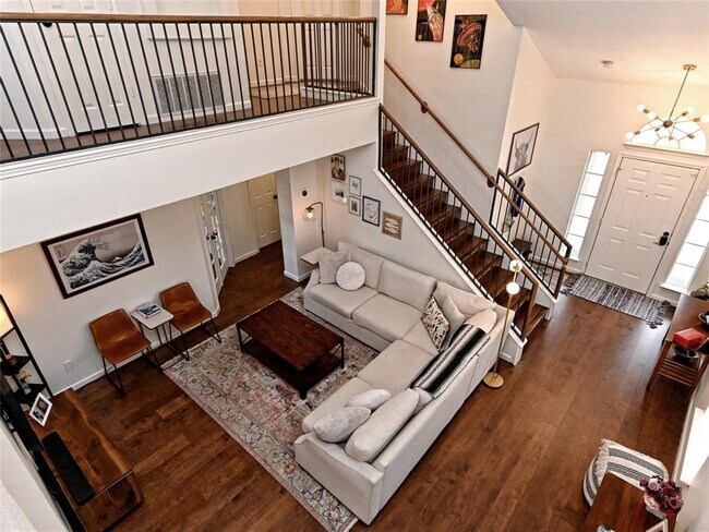Foto del edificio - 3516 Rock Shelf Ln