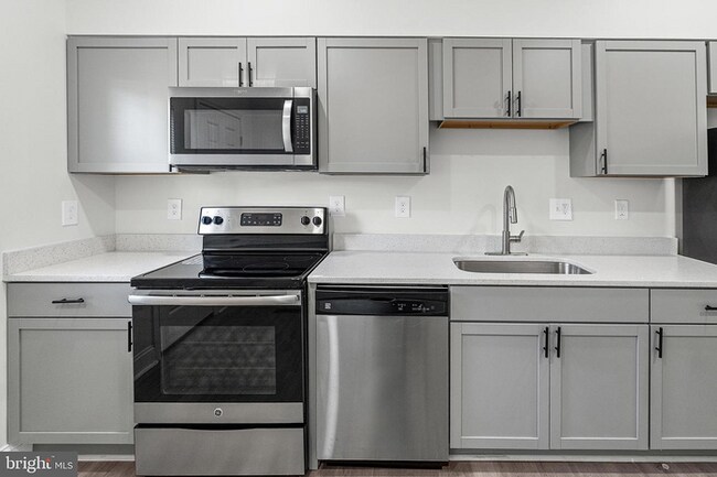 Foto del edificio - 3 bedrooms, 3.5 bathrooms