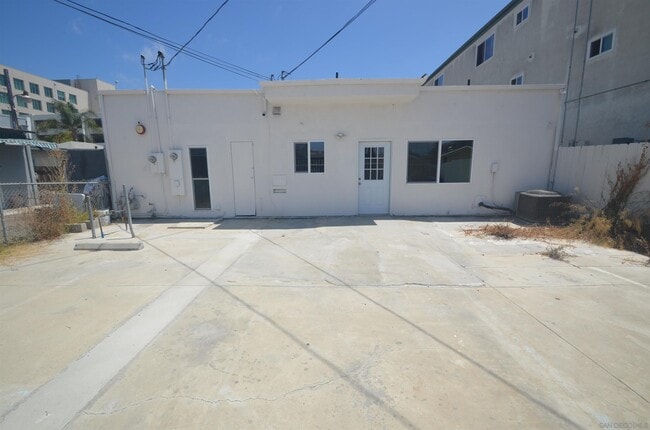 Building Photo - 3840 43rd St