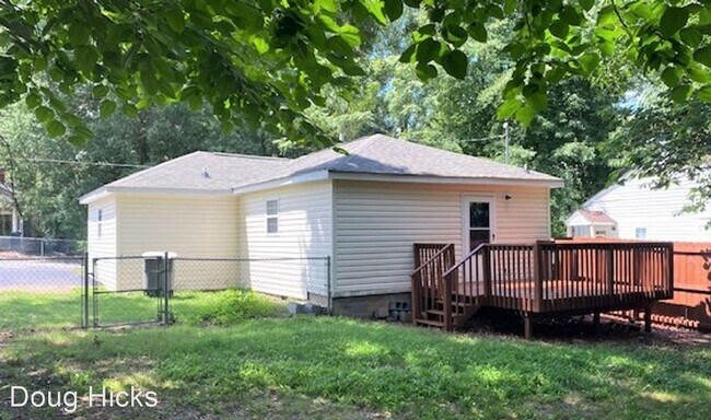 Building Photo - 2 br, 2 bath House - 102 Rice St