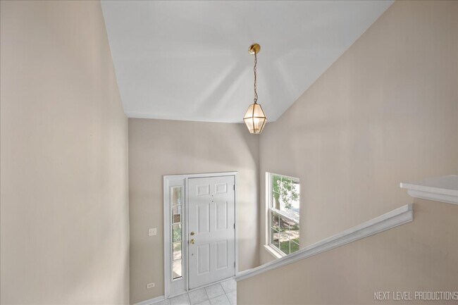 Foto del edificio - 2402 Wilton Ln