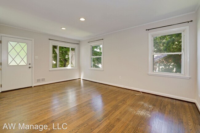 Building Photo - 3 br, 2 bath House - 3009 Blueford Rd