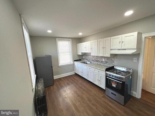 Foto del edificio - 1251 E Fletcher St