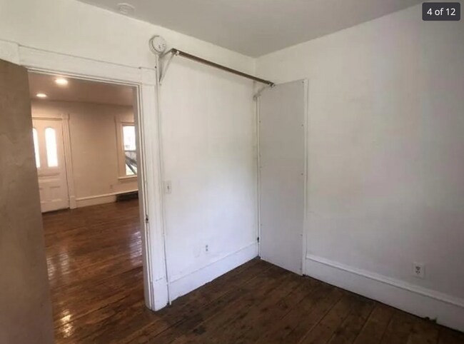 Foto del edificio - 165 N Willard St