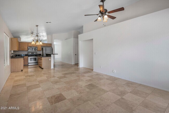 Building Photo - 10307 E Caribbean Ln