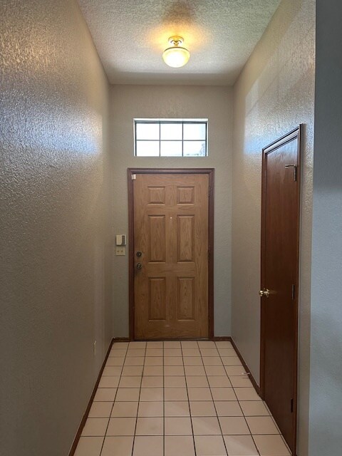 Foto del edificio - 6605 NW 133rd St