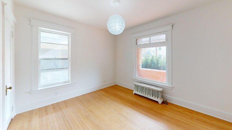 Foto del edificio - 120 Laurel Ave