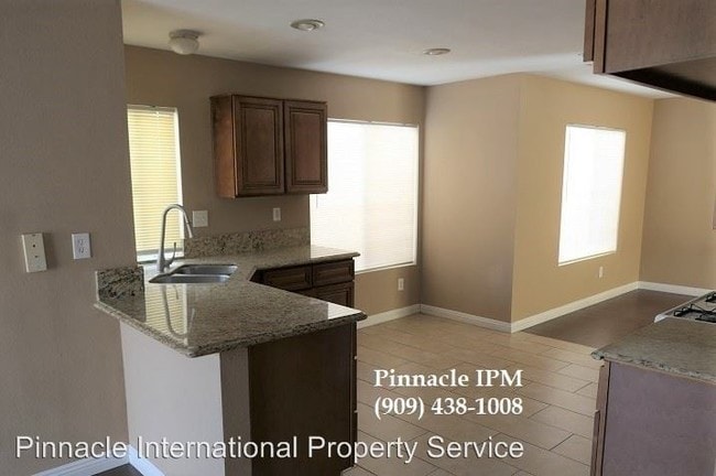 Building Photo - 3 br, 2 bath House - 11566 Silver Spur Ave.