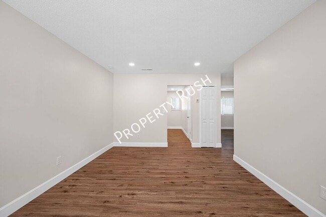 Building Photo - 64 Frawley Rd