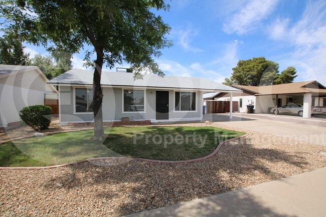 Building Photo - 3304 N El Dorado Dr
