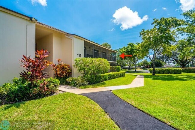 Building Photo - 111 Deer Creek Blvd