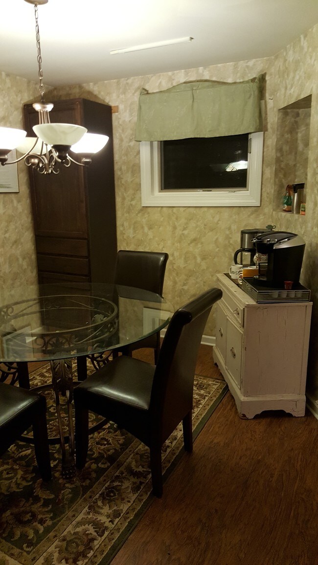 2011 Wood Rd, FeastervilleTrevose, PA 19053 House Rental in